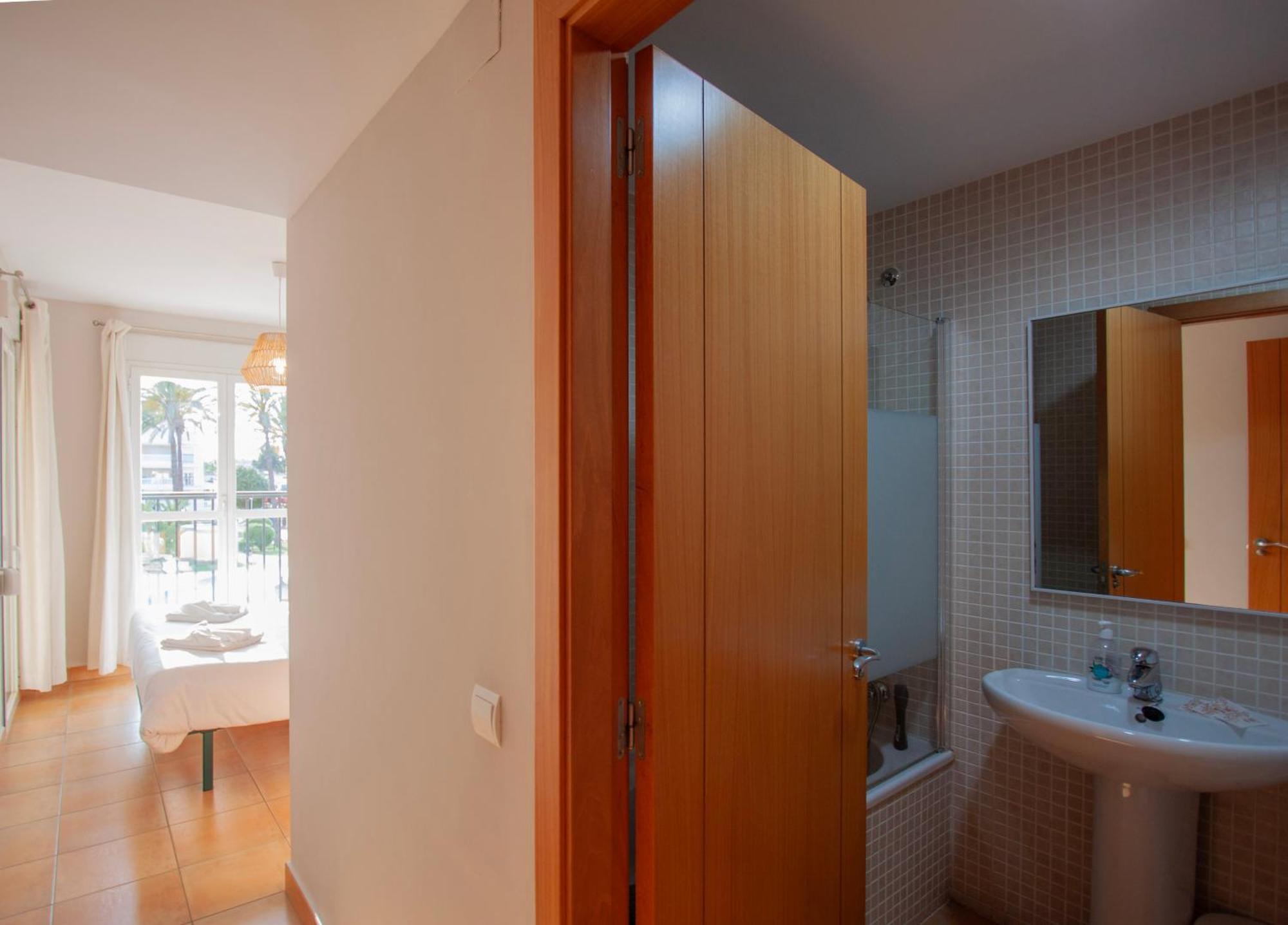Aquamarina Apartmento 6 Pax By Costablancarent Apartamento Dénia